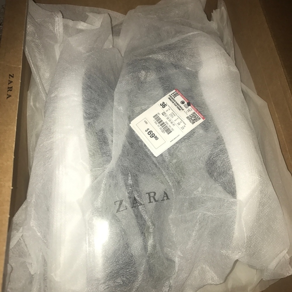 Women's Zara Sneakers